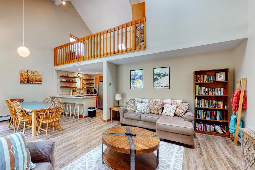Photo of Livingroom in North Conway