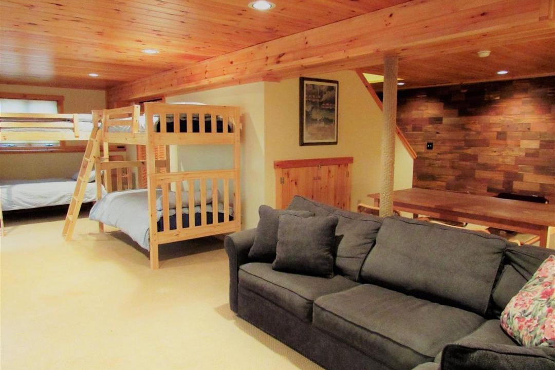 Photo of Livingroom in Thornton