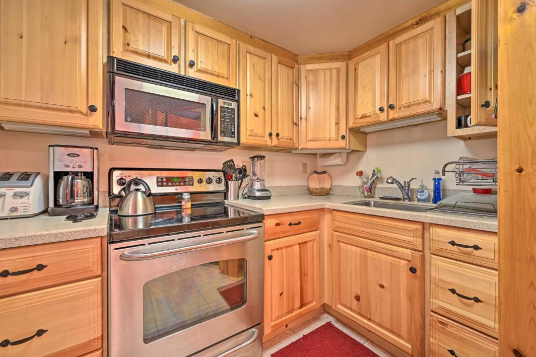 Photo of Kitchen in Schroon Lake