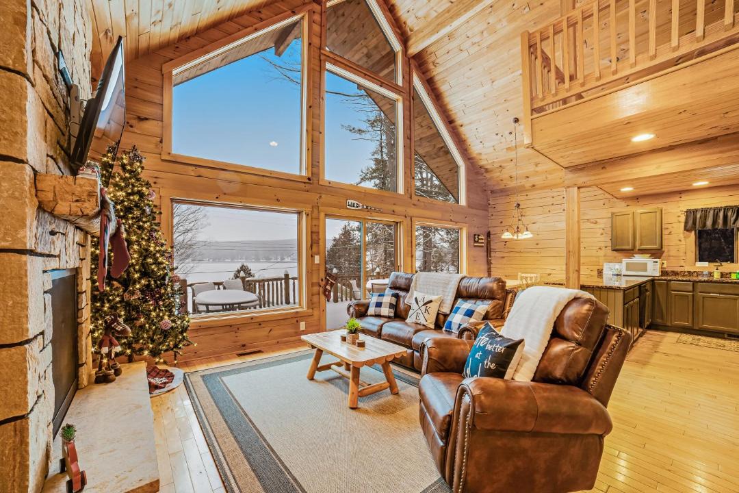Photo of Livingroom in Schroon Lake