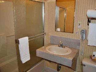 Photo of Bathroom in Pacific Heights