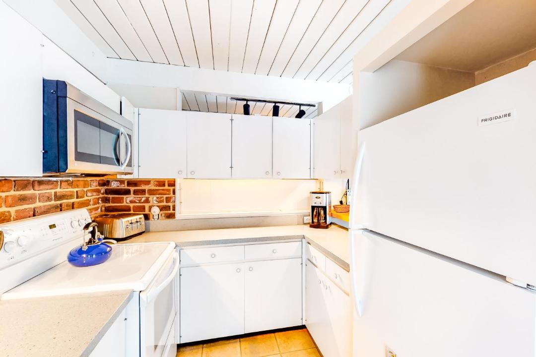 Photo of Kitchen in Warren