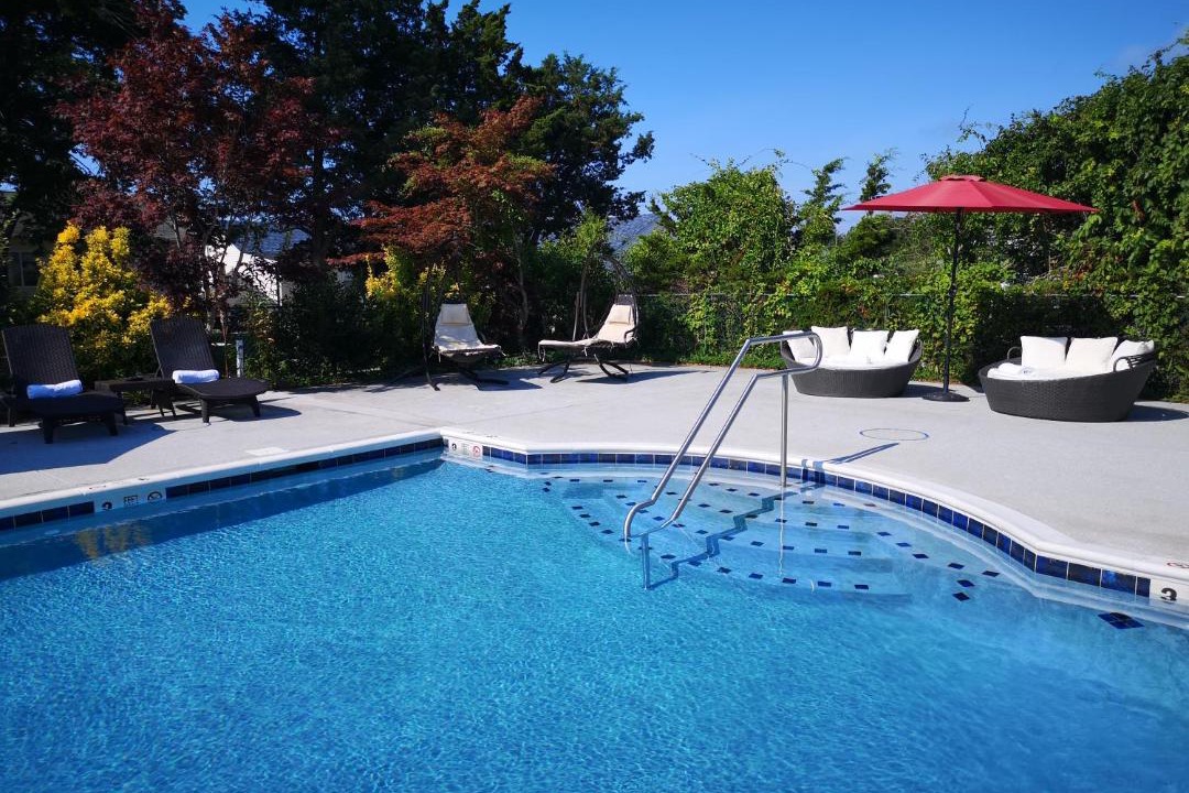 Photo of Others in Hampton Bays