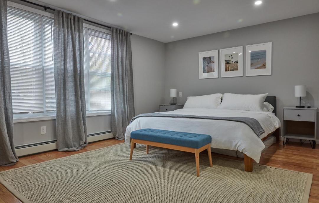 Photo of Bedroom in Ashland