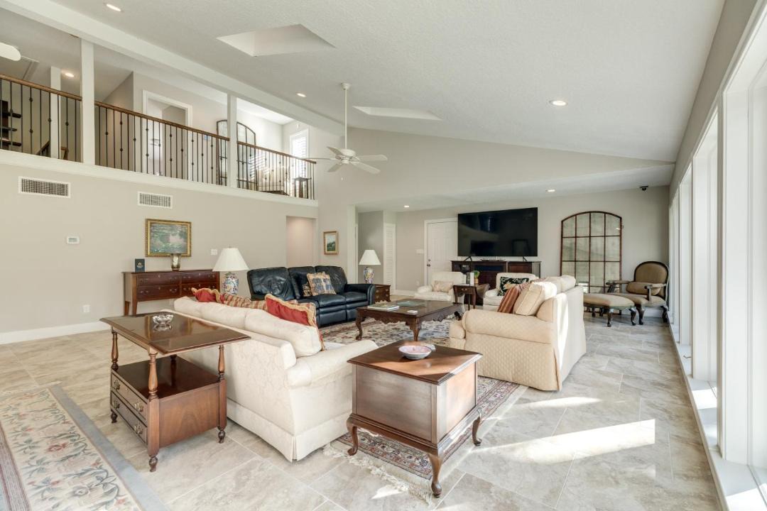 Photo of Livingroom in Dickinson