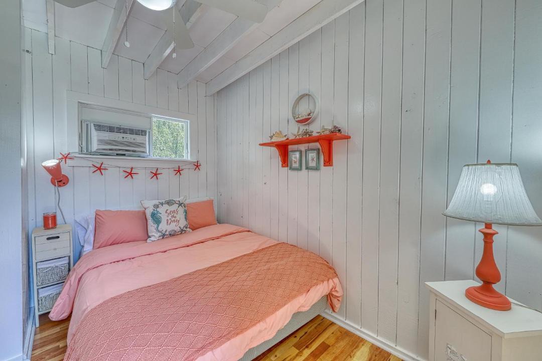 Photo of Bedroom in Ocean Bay Park