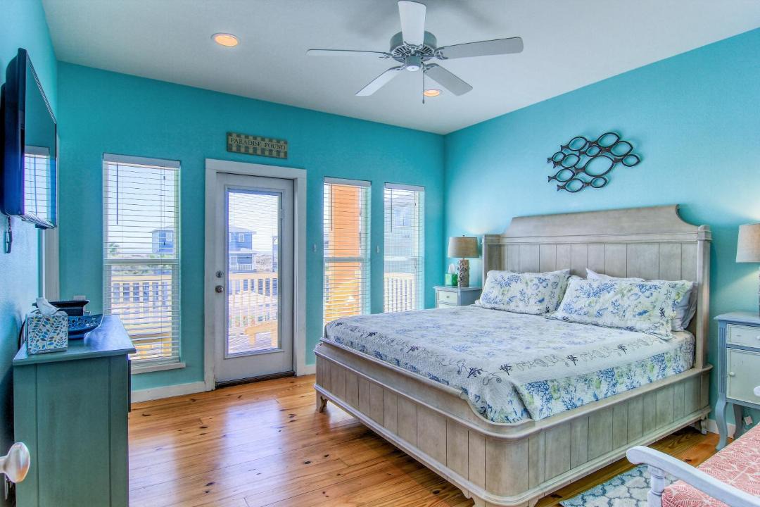 Photo of Bedroom in Port Aransas
