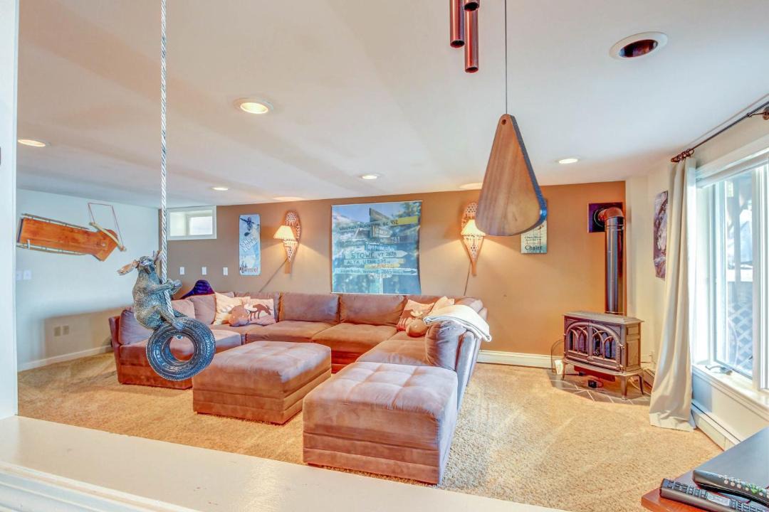 Photo of Livingroom in South Hero