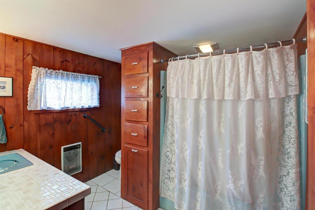 Photo of Bedroom in South Hero