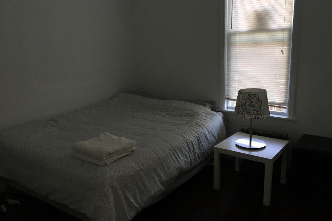 Photo of Bedroom in Bath Beach