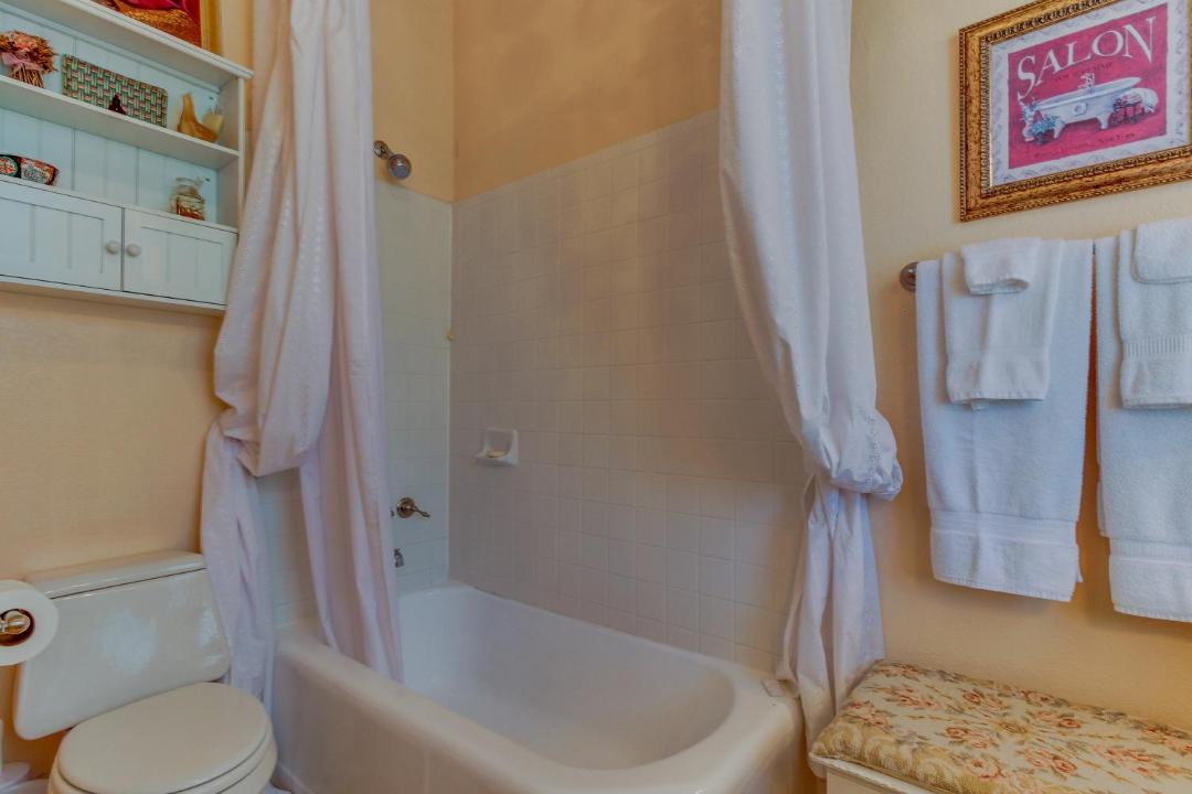 Photo of Bathroom in Galveston