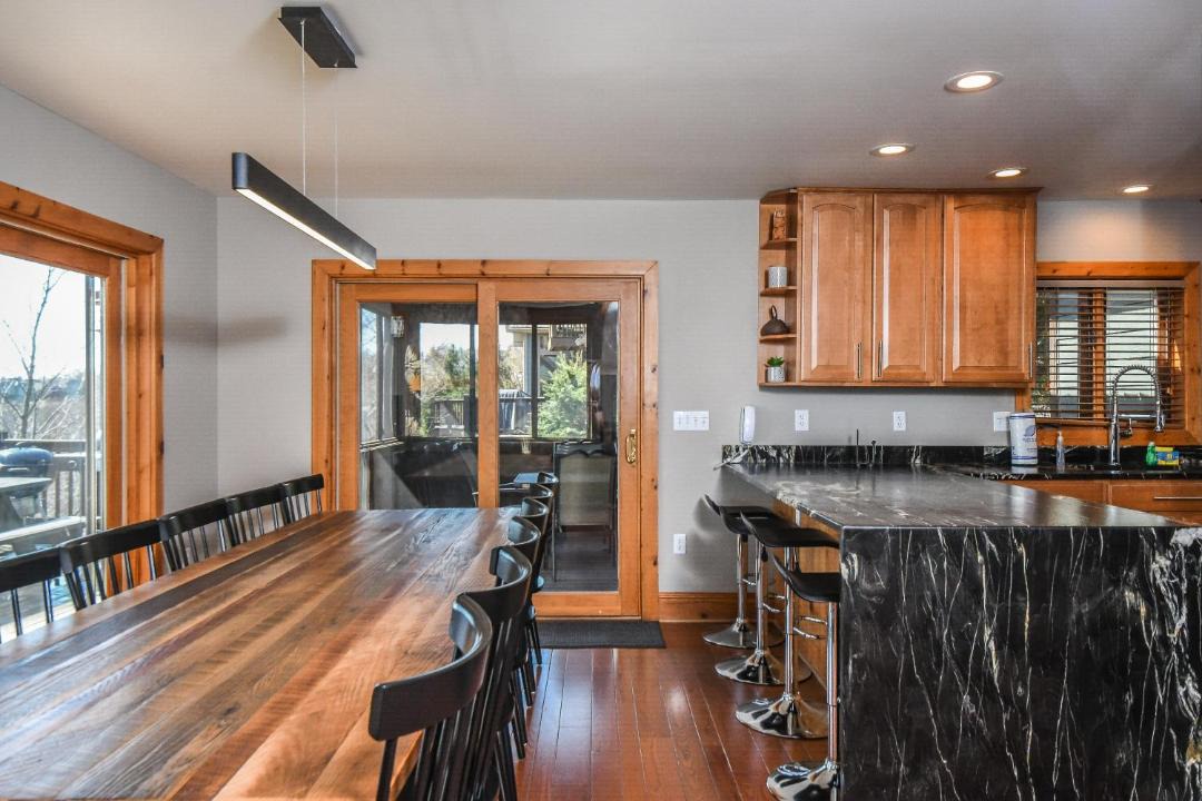 Photo of Livingroom in McHenry