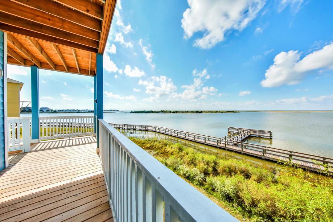 Photo of Patio Balcony in Lafittes Cove