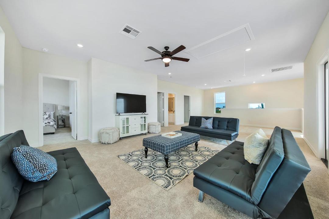 Photo of Livingroom in Lafittes Cove