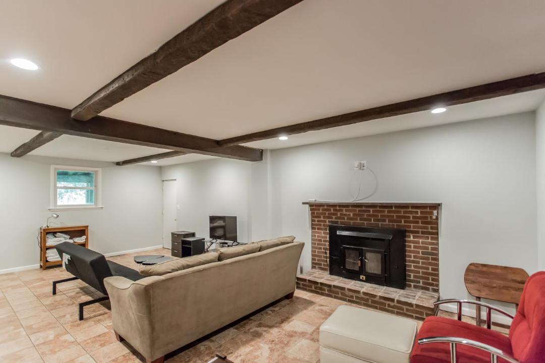 Photo of Livingroom in Leesburg