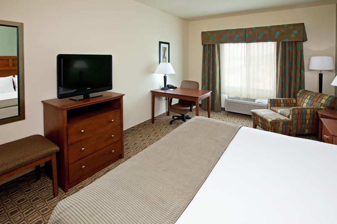 Photo of Bedroom in Ripley