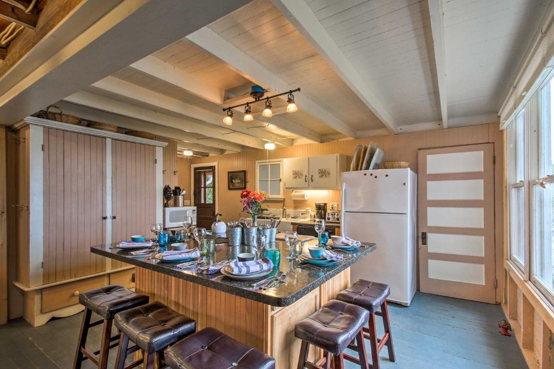 Photo of Kitchen in Malletts Bay