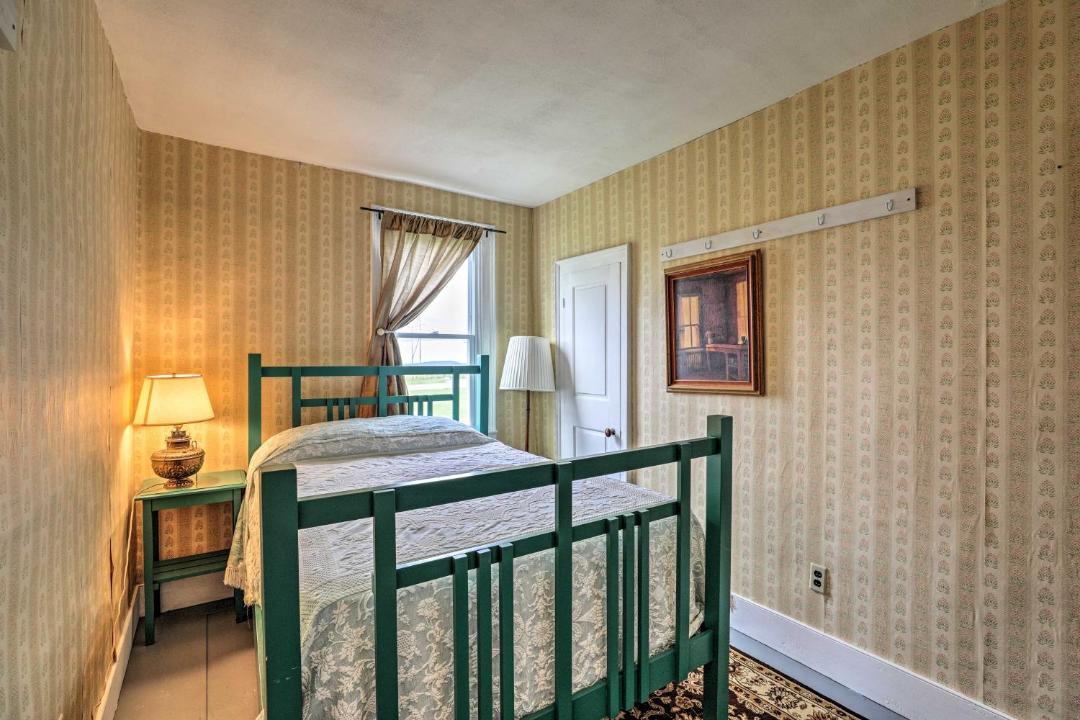 Photo of Bedroom in Greene