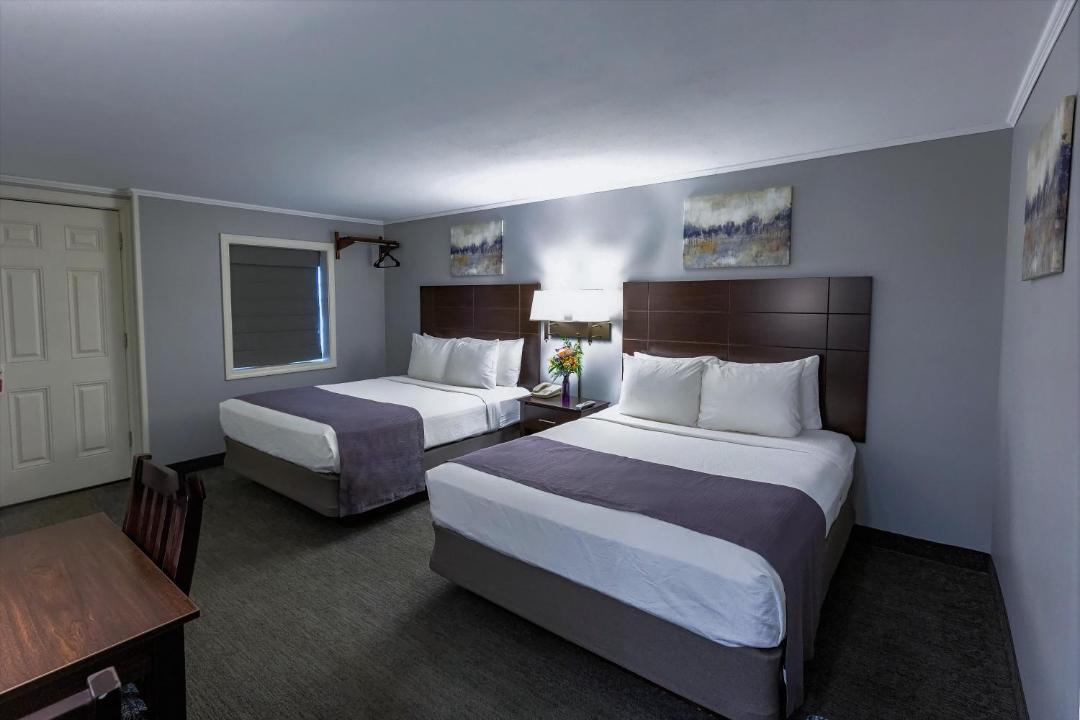 Photo of Bedroom in Upper Village