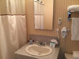 Photo of Bathroom in Pacific Heights