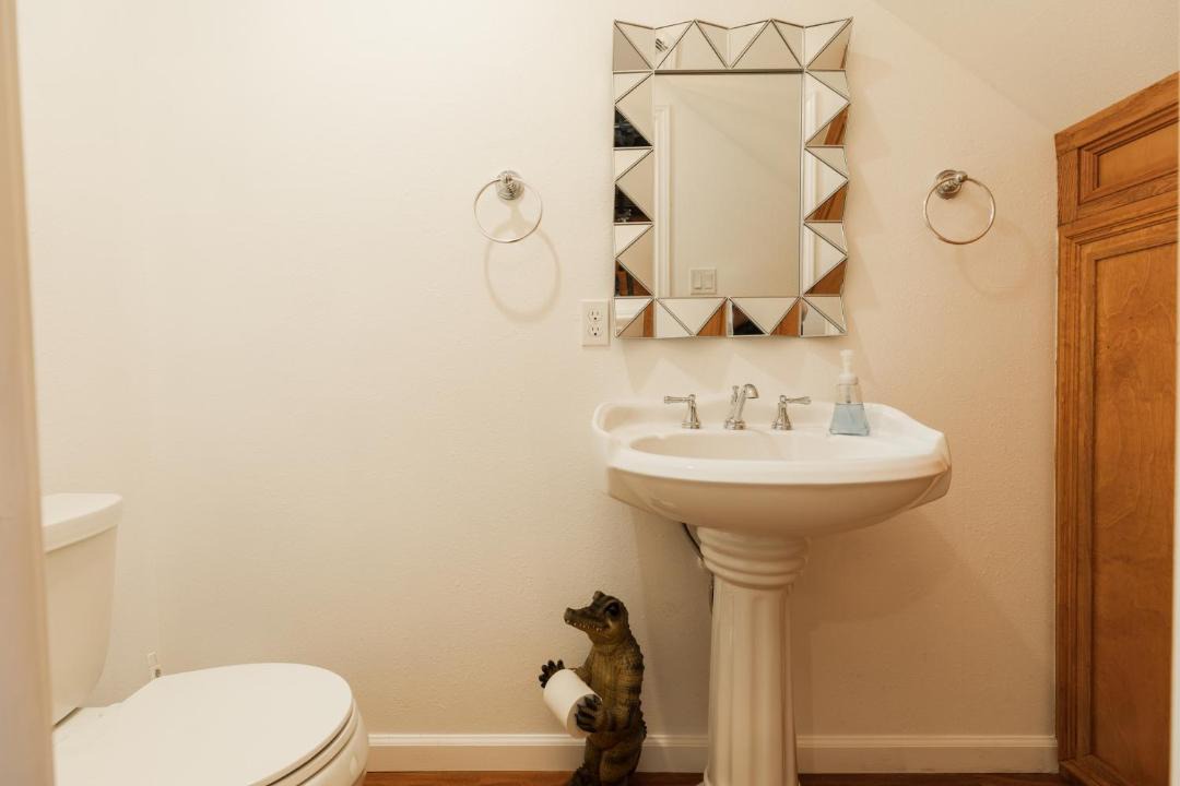 Photo of Bathroom in Galveston