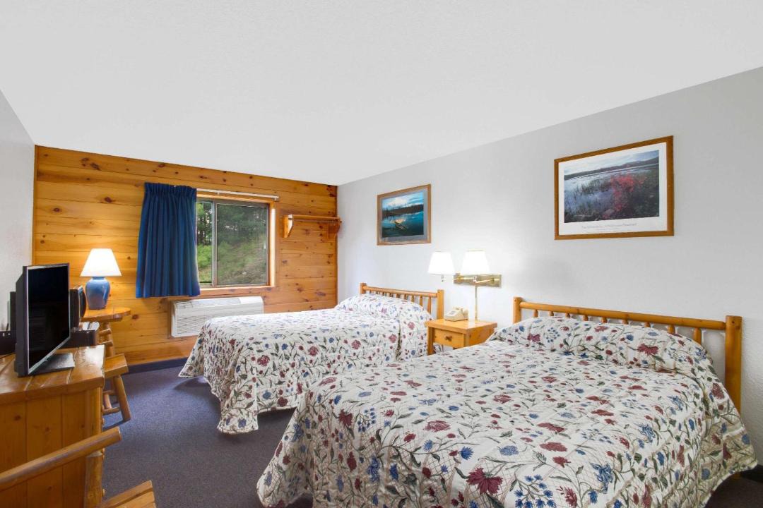 Photo of Bedroom in Lake George
