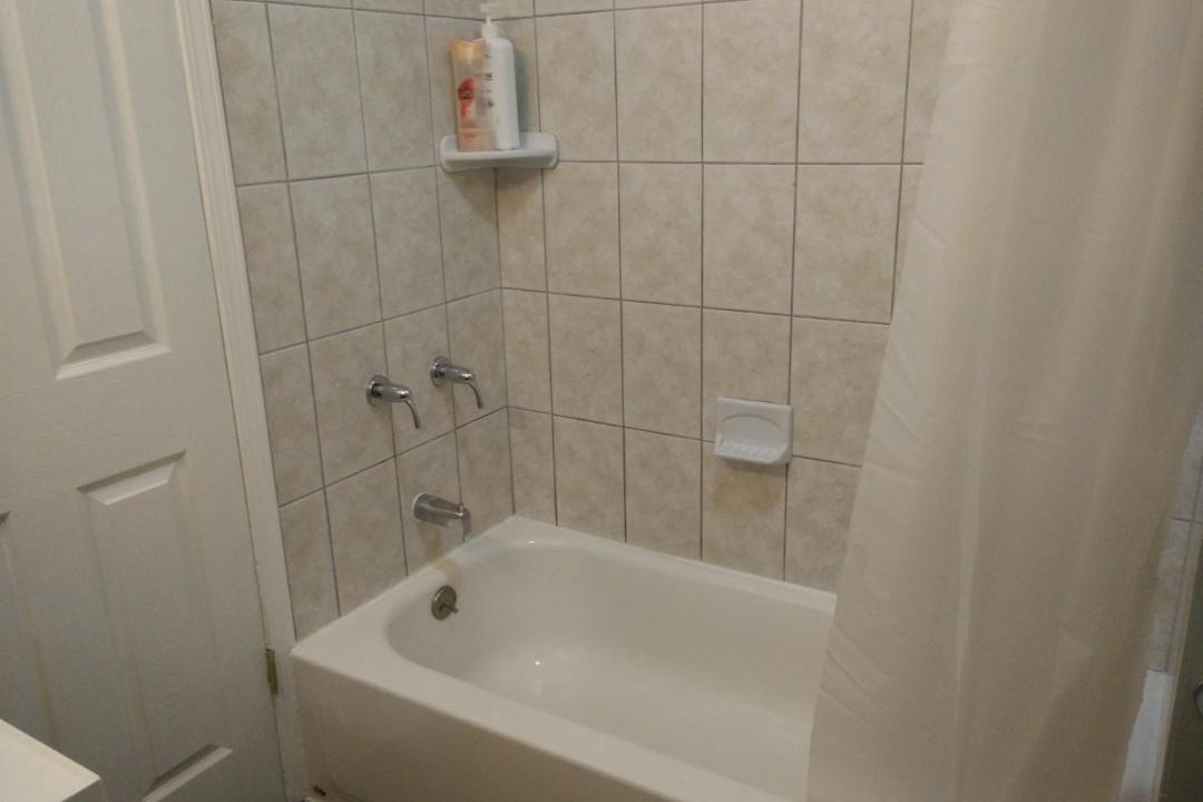 Photo of Bathroom in Niagara Falls