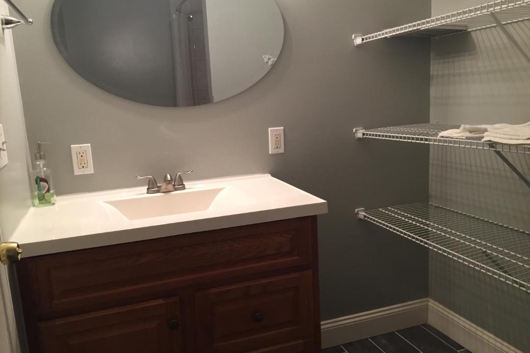 Photo of Bathroom in Niagara Falls