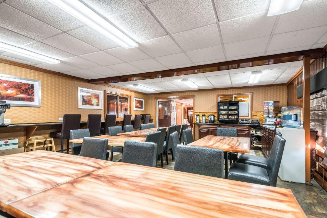 Photo of Livingroom in East Haven  Rutland County