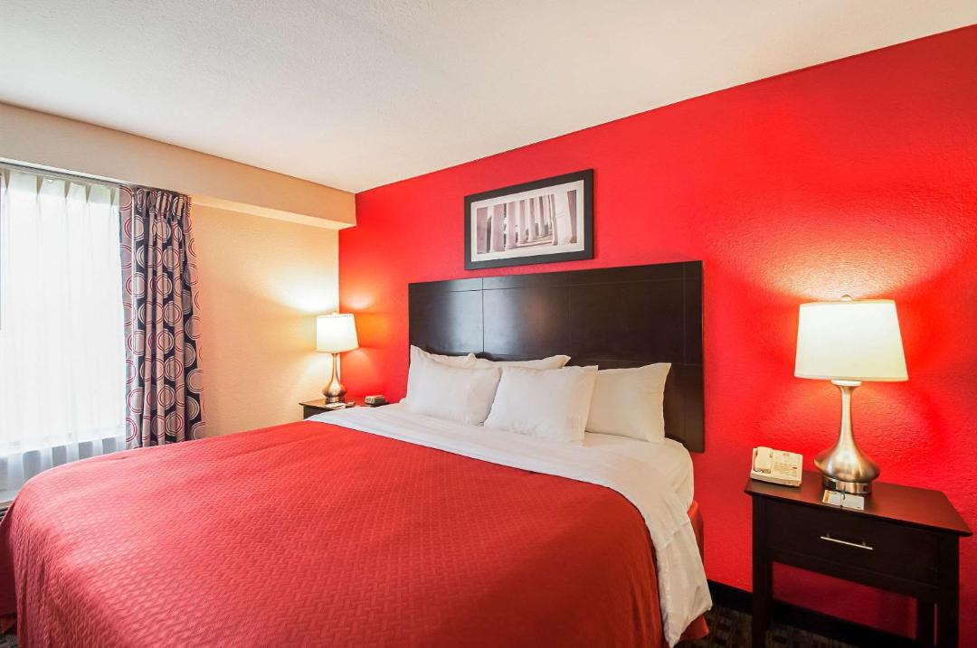 Photo of Bedroom in Woodbridge