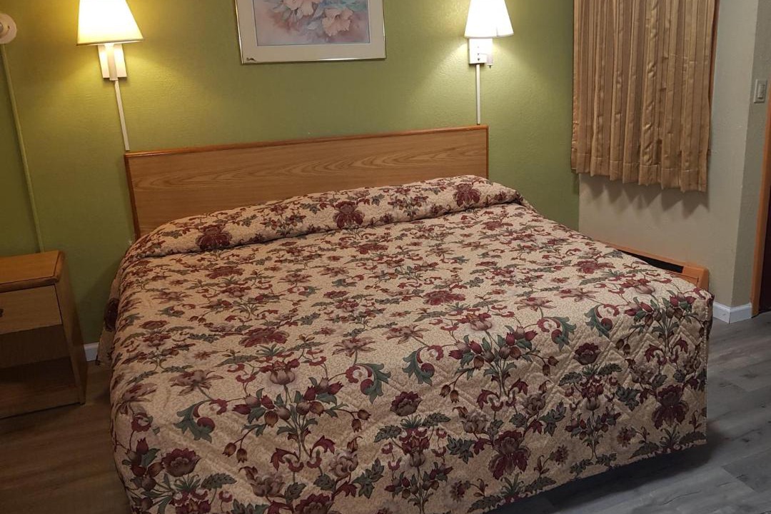 Photo of Bedroom in Utica