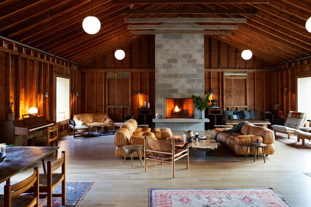 Photo of Livingroom in North Adams