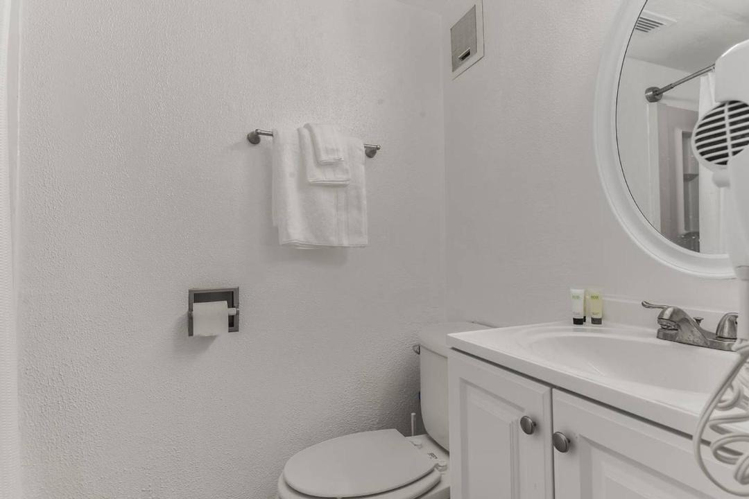 Photo of Bathroom in Galveston