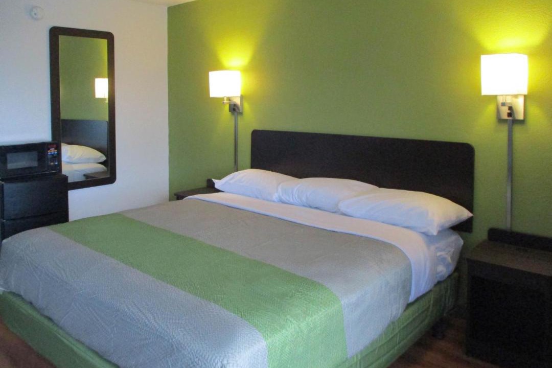 Photo of Bedroom in Chilhowie