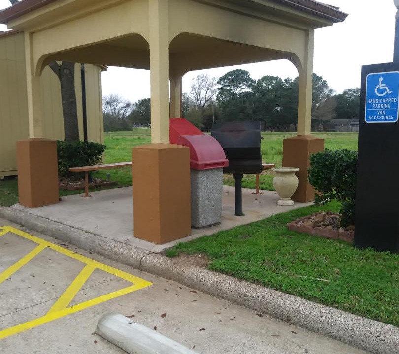 Photo of Others in Alvin