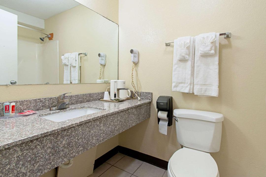 Photo of Bathroom in Utica