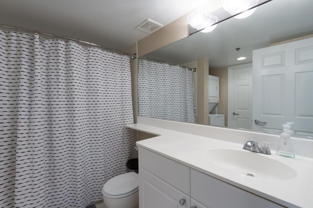 Photo of Bathroom in Aurora Highlands