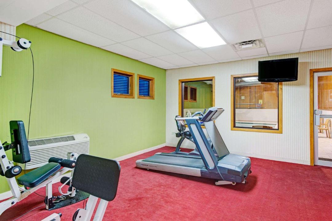 Photo of Livingroom in Methuen
