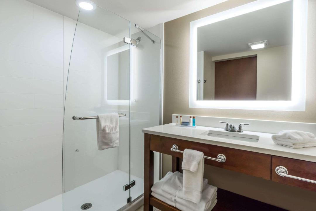 Photo of Bathroom in Triadelphia