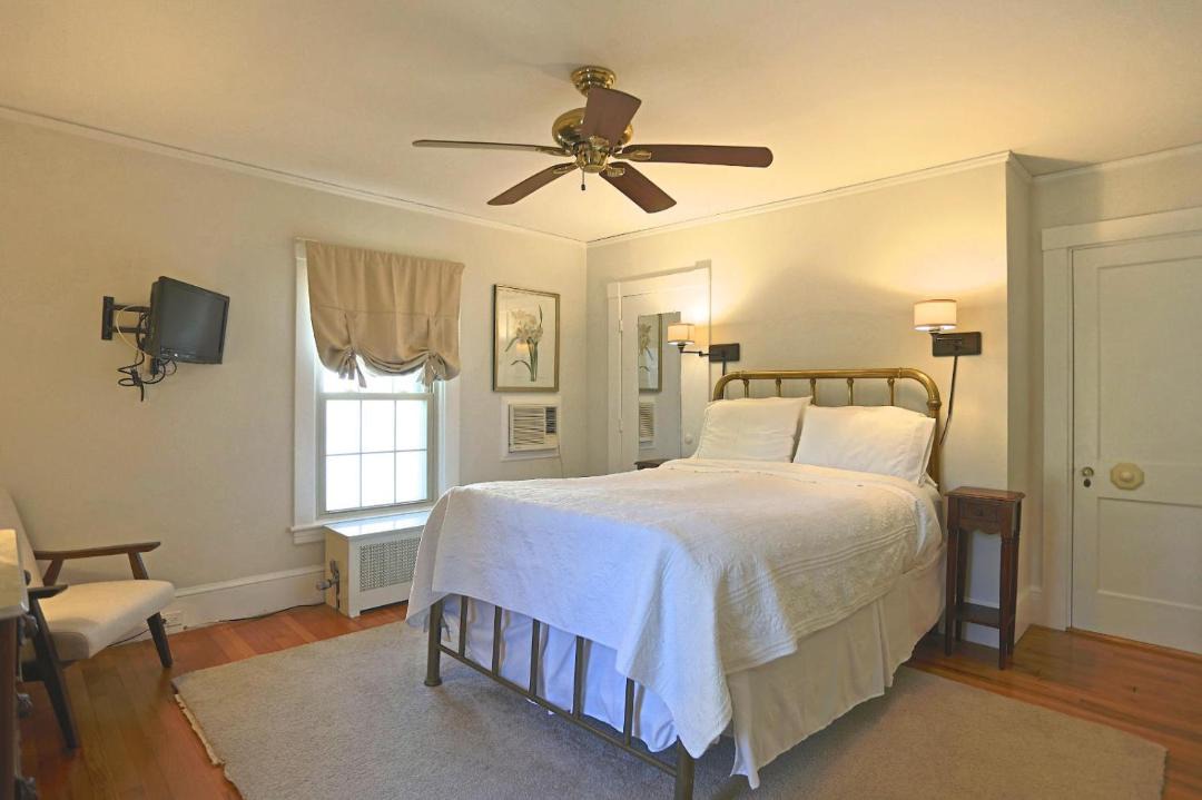 Photo of Bedroom in Camden