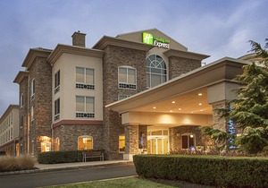 Holiday Inn Express Hotel & Suites East End, an Ihg Hotel
