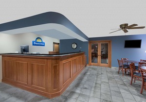 Days Inn by Wyndham Wooster