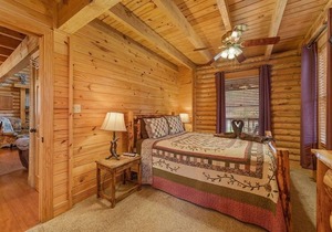 Eagles Roost 4 Bedroom Cabin