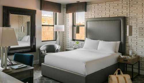 Queen Room - Mobility Accessible with Roll-in Shower
