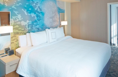 Lake George Hotel | Courtyard by Marriott Lake George