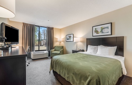 Portsmouth Hotel | Quality Inn Portsmouth