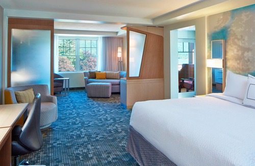 Lake George Hotel | Courtyard by Marriott Lake George