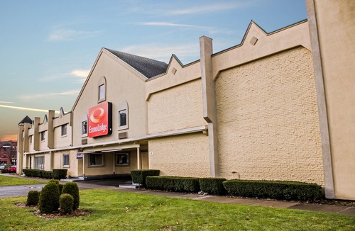 Cortland Hotel | Econo Lodge Cortland