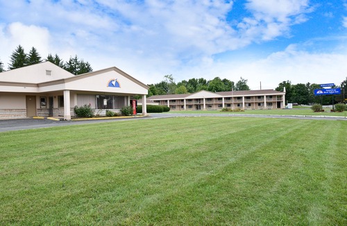 Central Valley Hotel | Americas Best Value Inn at Central Valley