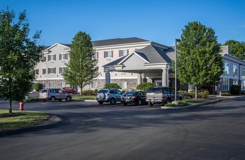 Castleton-on-Hudson Hotel | Comfort Inn & Suites East Greenbush - Albany